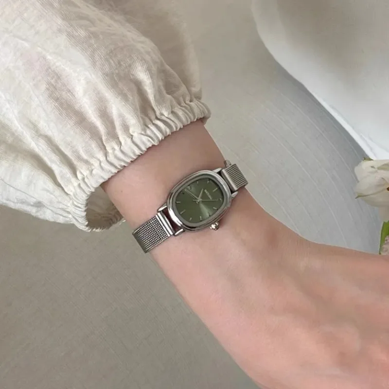 Luxury Watch Casio - Small Oval Dial Green Watch Simple