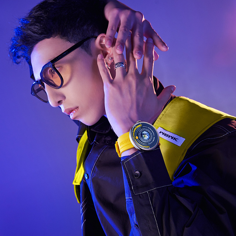 MARK FAIRWHALE, a trendy, cool - đánh giá và giá Luxury Watch Offers
