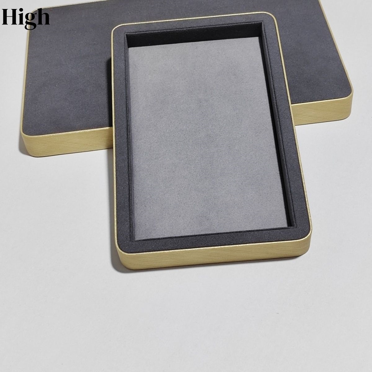 Gray Suede Leather Jewelry Dis - đánh giá và giá Luxury Watch Photography